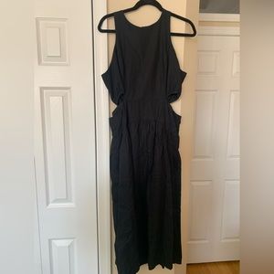 Scoop Side Cutout Linen Dress